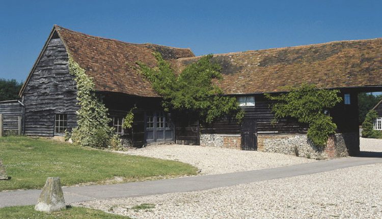 Fryers Farm Barn