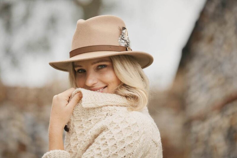 Hicks & Brown The Suffolk Fedora Guinea & Pheasant Feather - Image 3