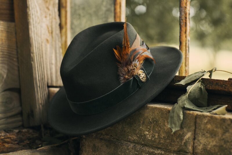 Hicks & Brown The Chelsworth Fedora - Image 4
