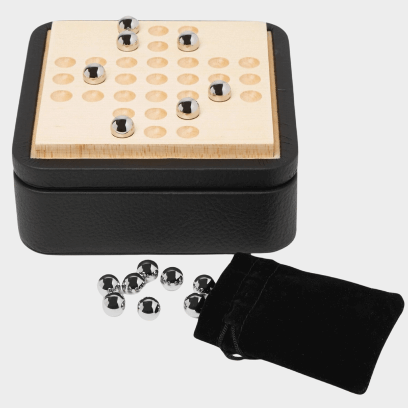Leather Solitaire/Noughts & Crosses Set - Image 3