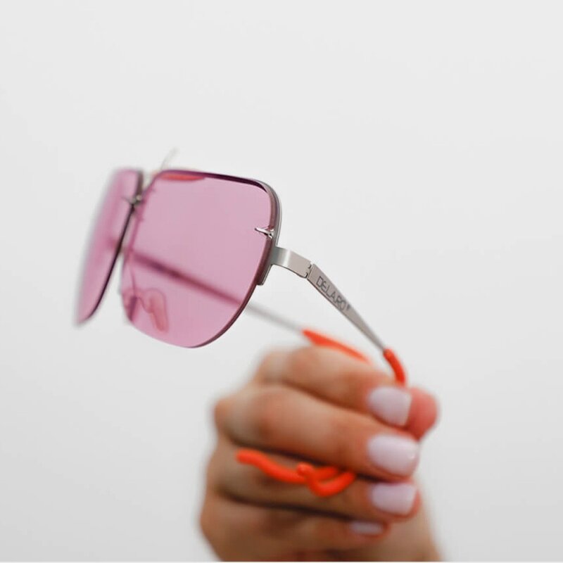 Delaro Light Rose Lens - Image 2