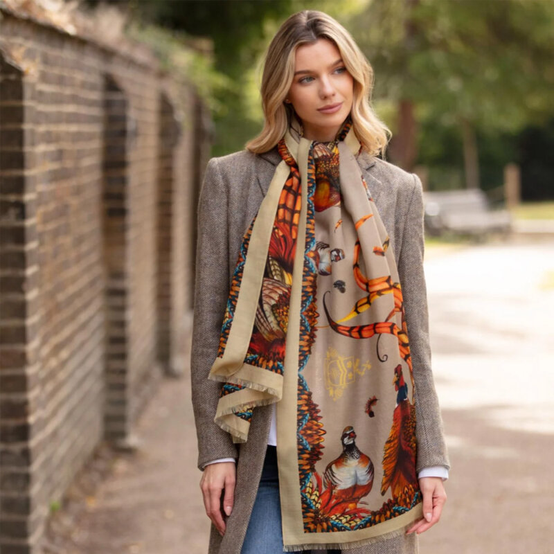 Clare Haggas Wrap Wool/Silk - Image 2